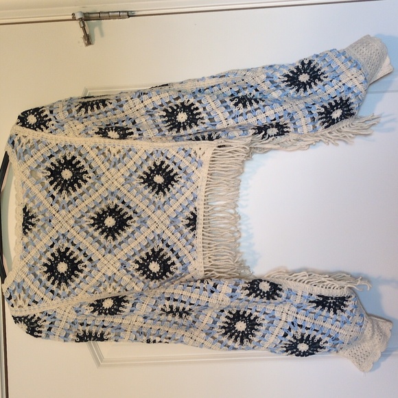 Haute Hippie Crochet Fringe Cropped Sweater - Cream and Navy - Picture 5 of 5